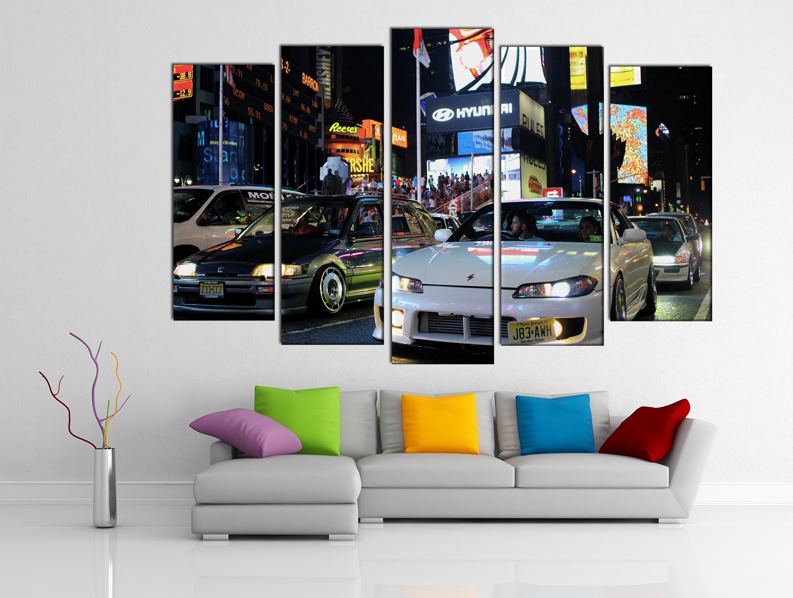 Картина на холсте на заказ Машины в лучах вывесок на Таймс Сквер 