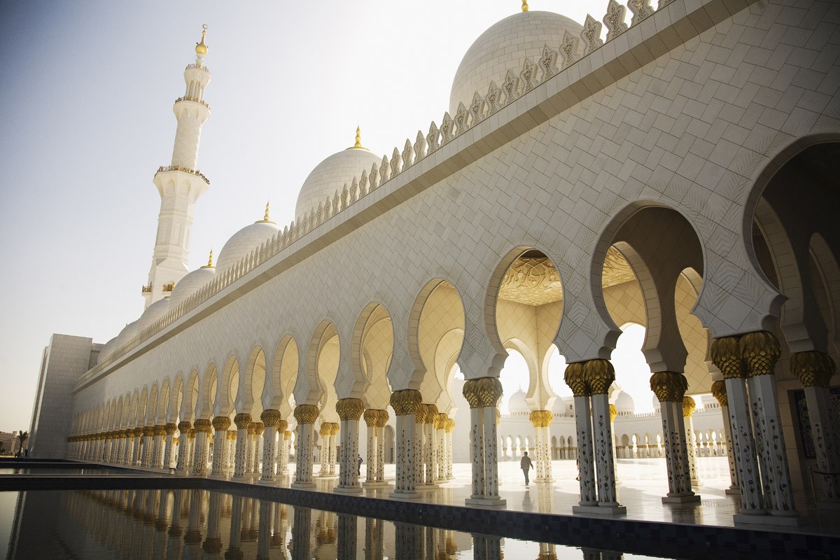 картинка Фотообои невероятные арки мечети шейха Зайдаот интернет-магазина Фотомили