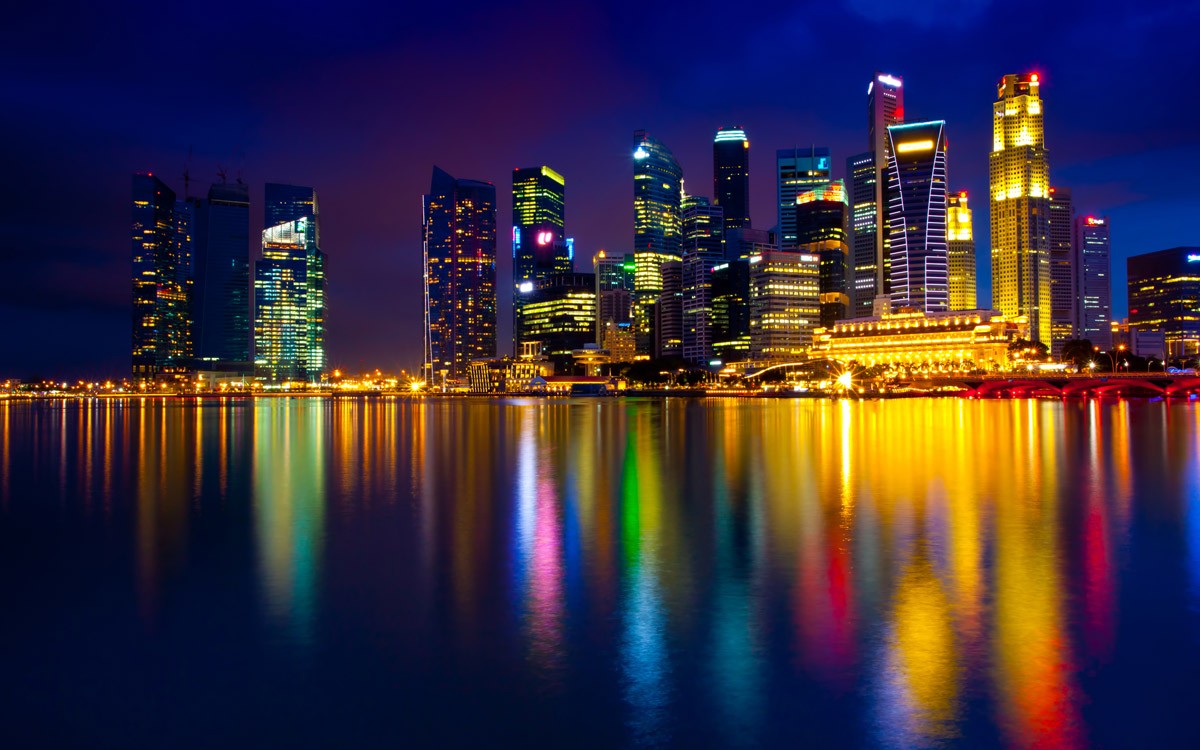 картинка Фотообои Сингапур ночной город в огнях от интернет-магазина Фотомили