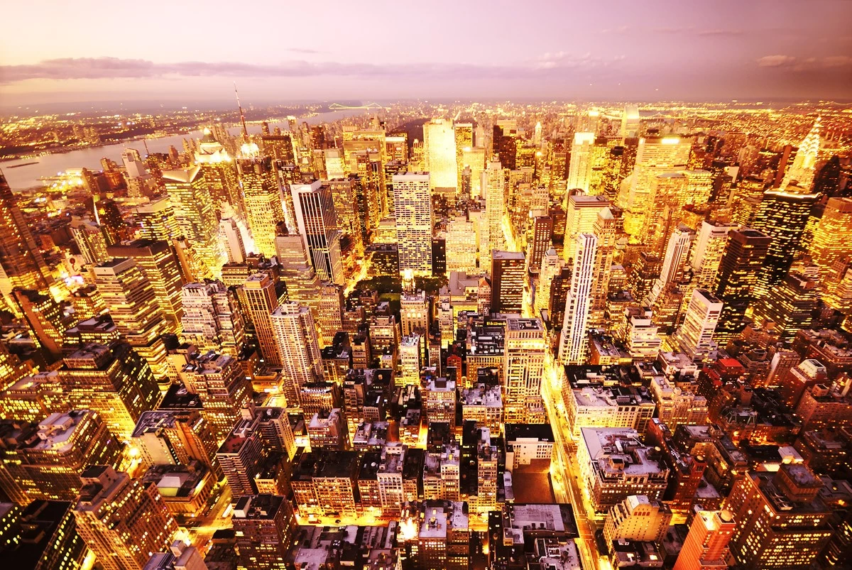 картинка Фотообои Нью Йорк в огнях с высоты птичьего полена ночьюот интернет-магазина Фотомили