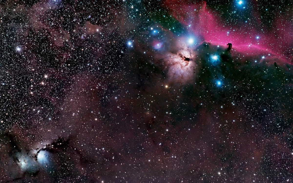 картинка Фотообои туманность Хаббл и множество звездот интернет-магазина Фотомили