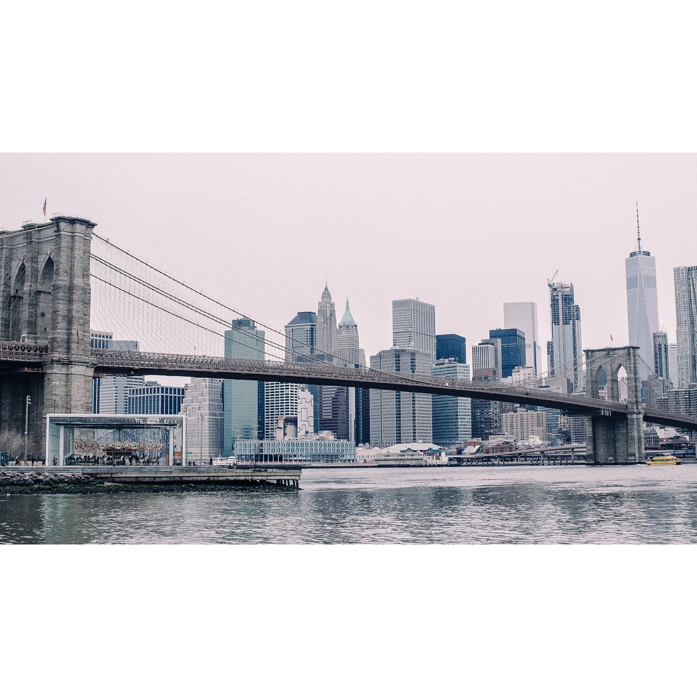 картинка Фотообои Бруклинский мост один из старейших висячих мостовот интернет-магазина Фотомили