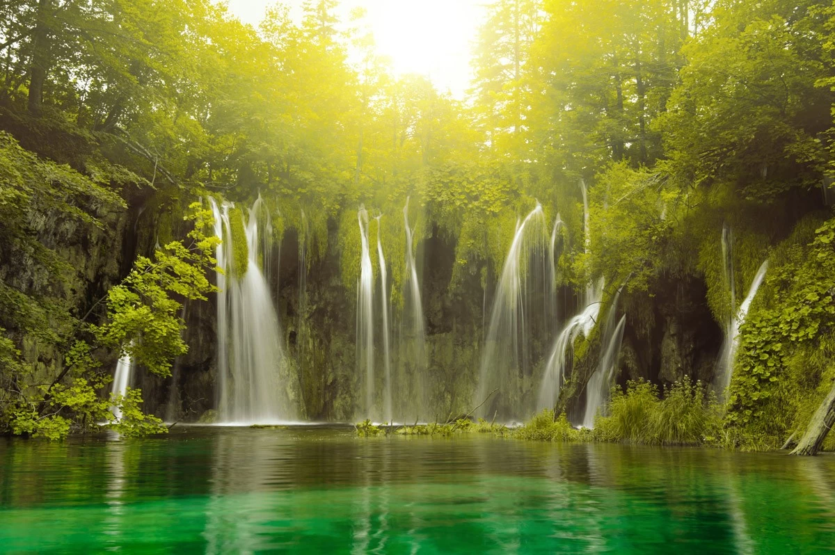 картинка Фотообои Хорватия Плесецкие водопадыот интернет-магазина Фотомили