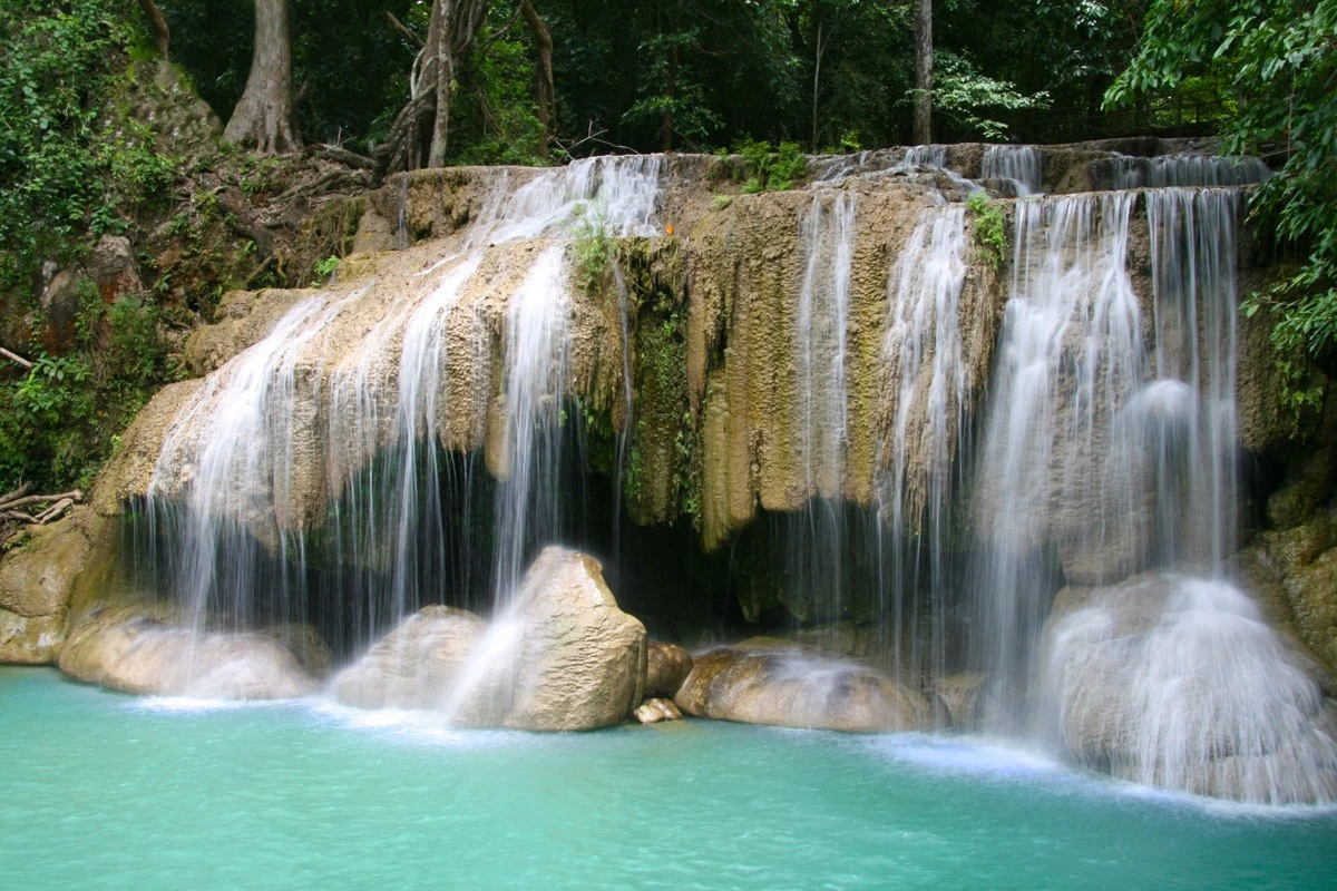 картинка Фотообои водопад Эраван в Тайландеот интернет-магазина Фотомили