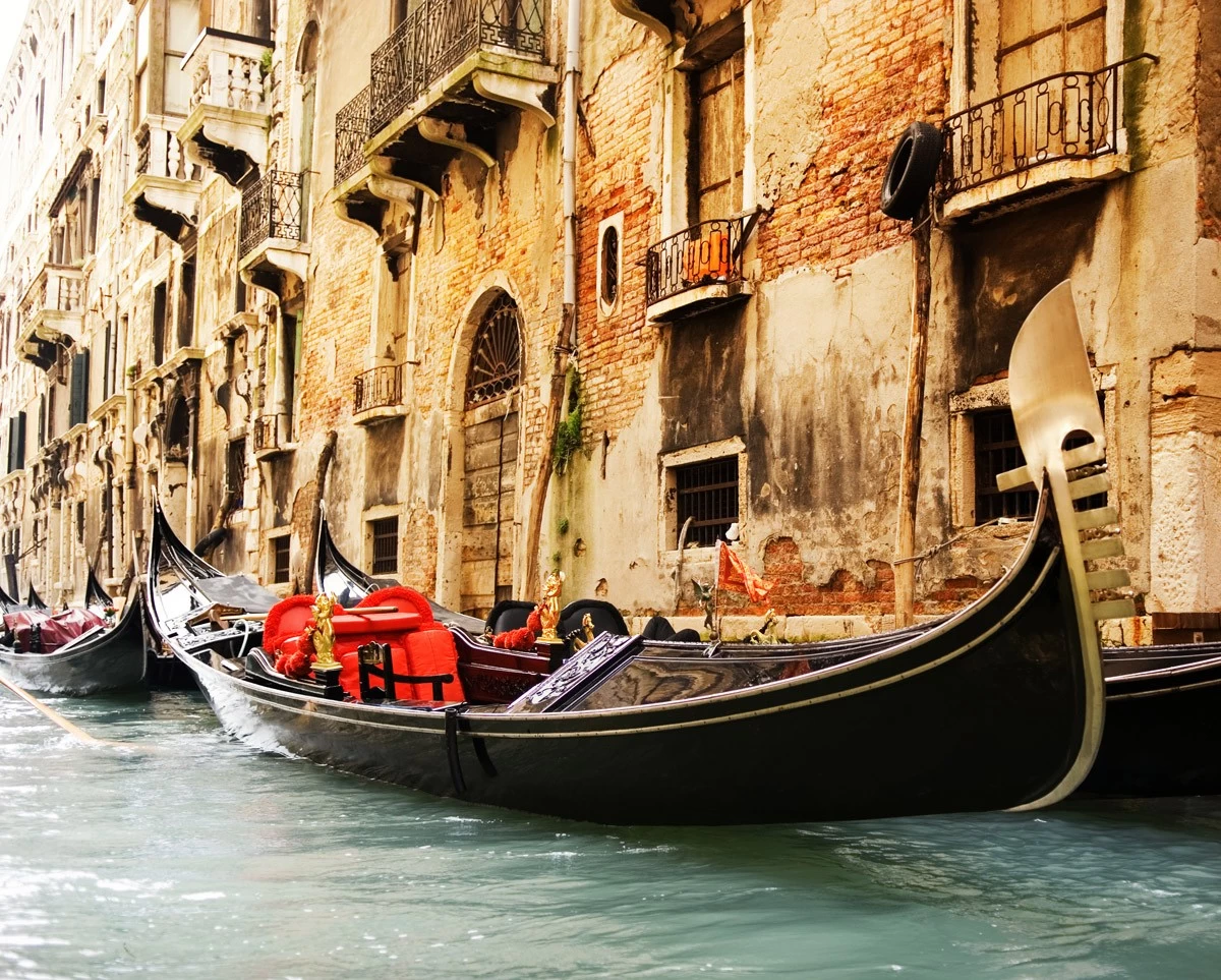 картинка Фотообои классическая венецианская гондолаот интернет-магазина Фотомили